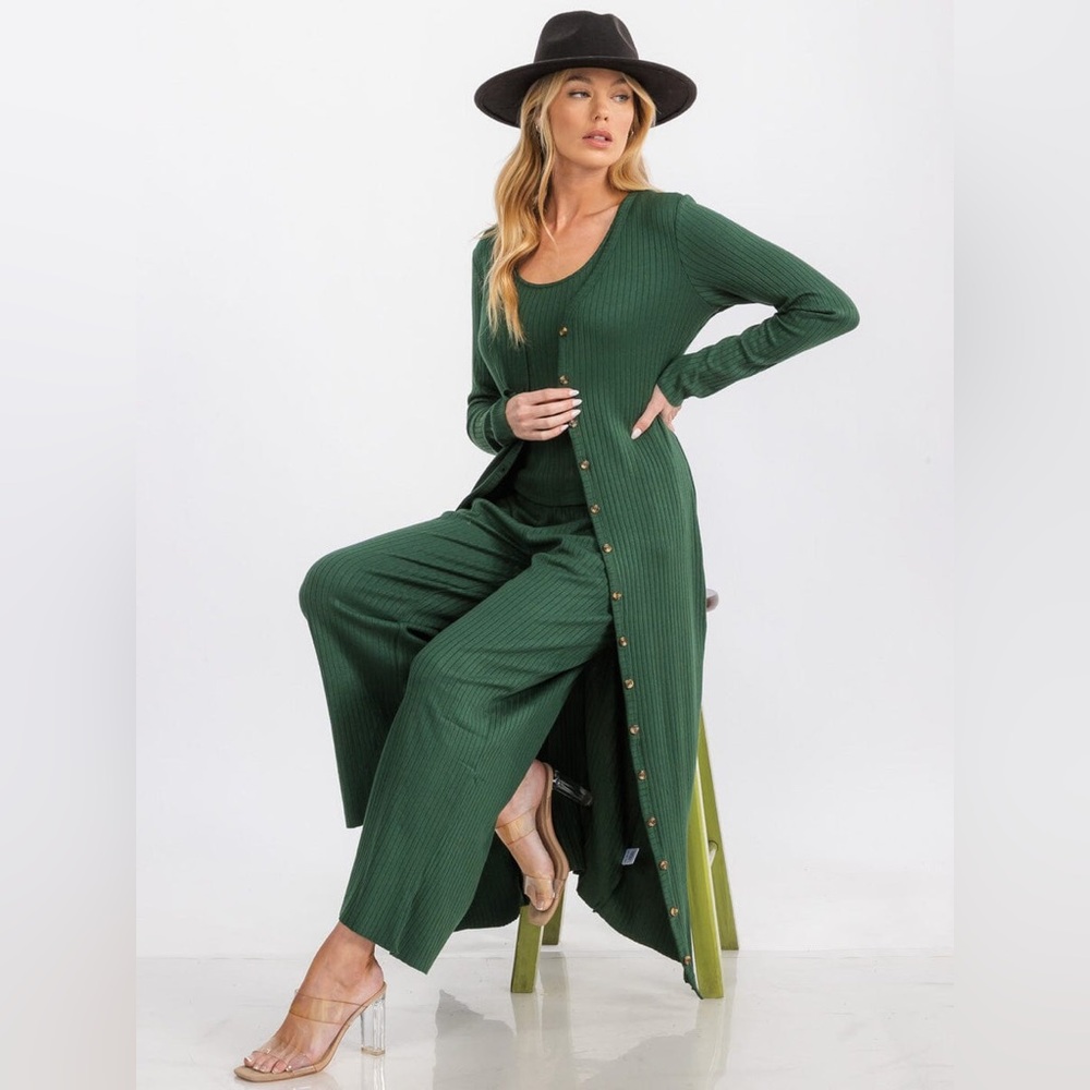 SALE! 017. WOMEN'S LONG SLEEVE BUTTON UP RIBBED CARDIGAN - HUNTER GREEN